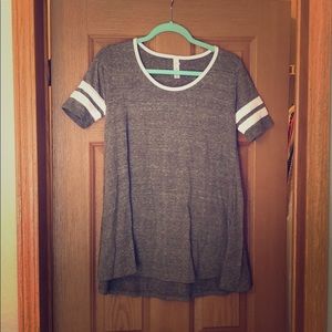 LulaRoe Classic T